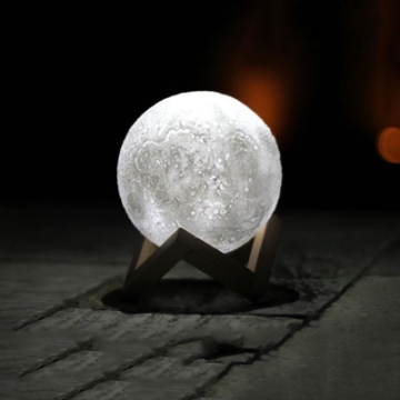 Ảnh của Đèn ngủ mặt trăng ML3D-0803, Đèn mặt trăng 3 màu 8cm,  Đèn trang trí Moon Light 3D