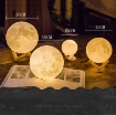 รูปภาพของ Đèn ngủ mặt trăng ML3D-0807, Đèn mặt trăng 7 màu 8cm,  Đèn trang trí Moon Light 3D