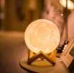 图片 Đèn ngủ mặt trăng ML3D-2007, Đèn mặt trăng 7 màu 20cm,  Đèn trang trí Moon Light 3D