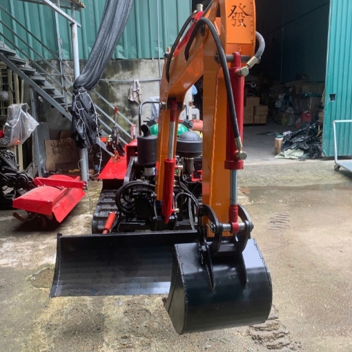 Ảnh của Máy cày Diesel MDN-507, Máy cày bánh xích, Làm mát nước, Kèm 6 chức năng